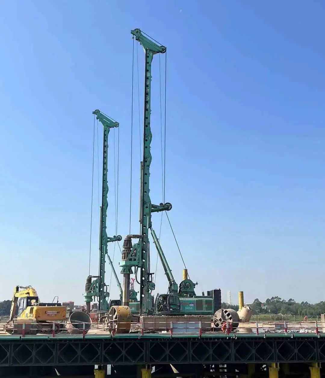  金泰旋挖 “共筑” “同創(chuàng)” 世界第一跨度無(wú)砟軌道橋——佛山特大橋